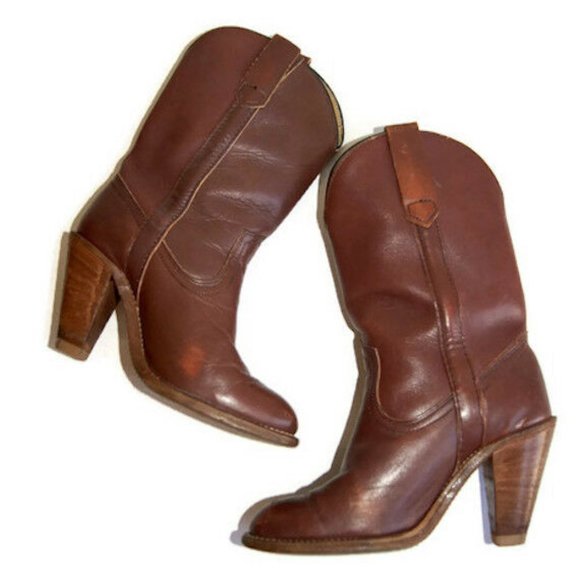 Vintage Frye Western, Cowboy, Biker, Leather Boots Size 6 B. USA made